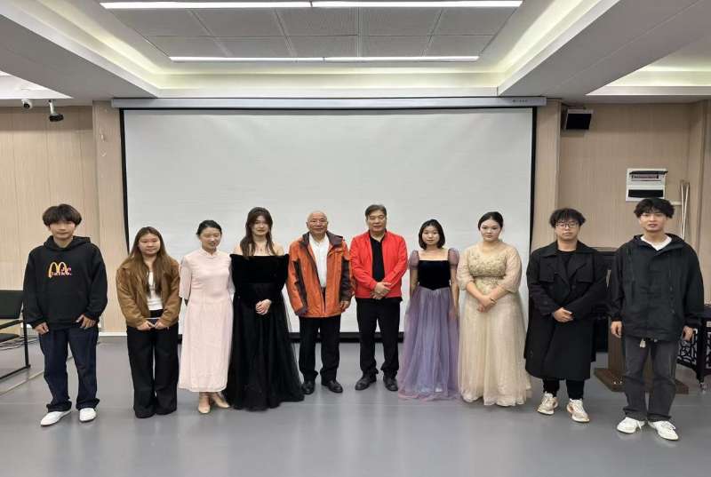 文章详情图片