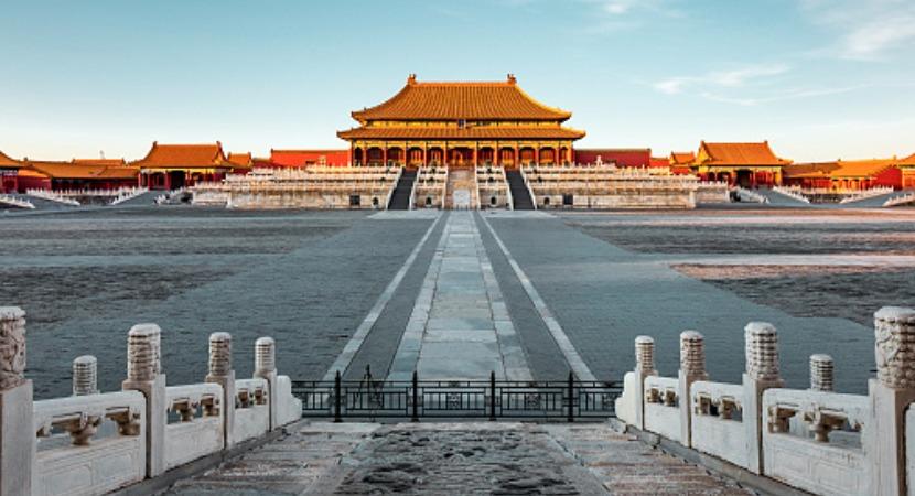 暑期旅游再“上新”：古建筑游逐渐风靡 山野避暑成热门